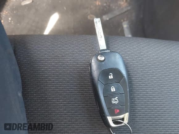 ✅ 2017 Chevrolet Cruze LT • VIN: 1G1BE5SM9H7253143 • Lot: 43561035. Listed on IAAI with 94,035 mi. Free auction sales archive from the USA and detailed vehicle history report at DreamBid. Image 11.