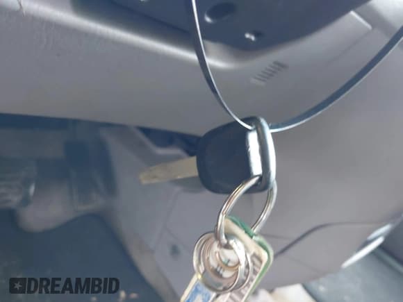 ✅ 2004 Honda Odyssey EX-RES • VIN: 5FNRL18814B128818 • Lot: 42844253. Listed on IAAI with 240,354 mi. Free auction sales archive from the USA and detailed vehicle history report at DreamBid. Image 11.