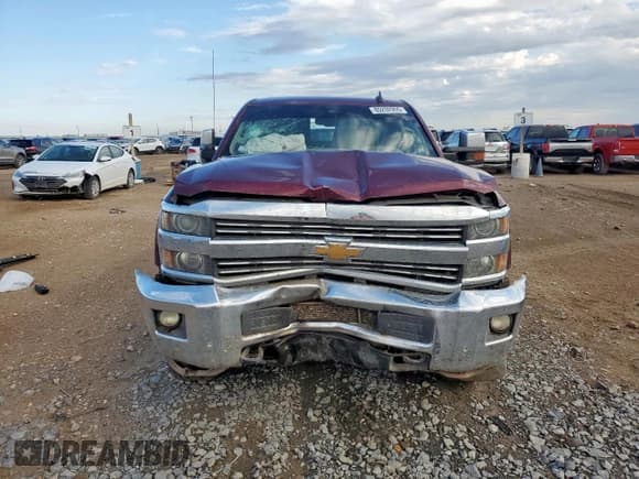 ✅ 2016 Chevrolet Silverado 2500HD LTZ • VIN: 1GC1KWE80GF235750 • Лот: 85292955. Опубликован ранее на Copart с пробегом 213 358 миль. Бесплатный доступ к архиву аукционных продаж из США и подробный отчёт об истории автомобиля на DreamBid. Изображение 5.
