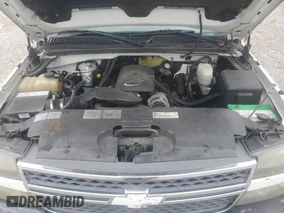 ✅ 2005 Chevrolet Silverado 2500HD LT • VIN: 1GCHK29U75E164810 • Lot: 47553405. Listed on Copart with 177,324 mi. Free auction sales archive from the USA and detailed vehicle history report at DreamBid. Image 11.