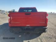 ✅ 2020 Chevrolet Silverado 1500 Custom Trail Boss • VIN: 1GCPYCEF2LZ112174 • Lot: 90975235. Wystawiony na Copart z przebiegiem 88 278 mil. Bezpłatny archiwum sprzedaży aukcyjnych z USA i szczegółowy raport historii pojazdu na DreamBid. Zdjęcie 6.