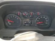 ✅ 2023 GMC Sierra 1500 • VIN: 3GTNUAED5PG359118 • Lot: 50886165. Wystawiony na Copart z przebiegiem 68 152 mil. Bezpłatny archiwum sprzedaży aukcyjnych z USA i szczegółowy raport historii pojazdu na DreamBid. Zdjęcie 9.