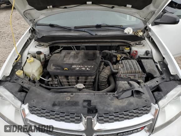 ✅ 2013 Dodge Avenger SE • VIN: 1C3CDZAB2DN534698 • Лот: 42218275. Опубликован ранее на Copart с пробегом 174 704 миль. Бесплатный доступ к архиву аукционных продаж из США и подробный отчёт об истории автомобиля на DreamBid. Изображение 11.