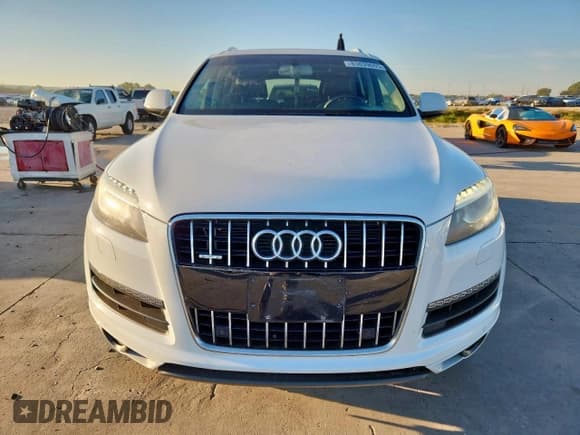 ✅ 2013 Audi Q7 Premium Plus • VIN: WA1LGAFE7DD009739 • Lot: 83839605. Wystawiony na Copart z przebiegiem 65 511 mil. Bezpłatny archiwum sprzedaży aukcyjnych z USA i szczegółowy raport historii pojazdu na DreamBid. Zdjęcie 5.