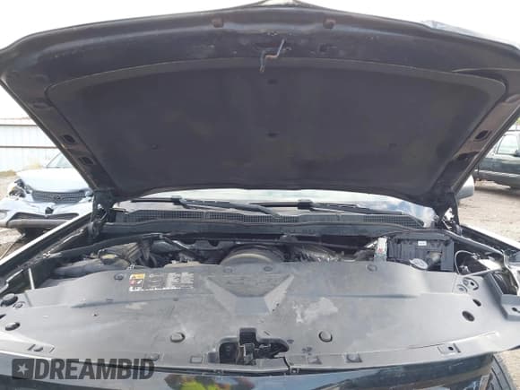 ✅ 2015 Chevrolet Silverado 1500 LT • VIN: 1GCVKREC8FZ263560 • Lot: 43276607. Listed on IAAI with 122,938 mi. Free auction sales archive from the USA and detailed vehicle history report at DreamBid. Image 10.