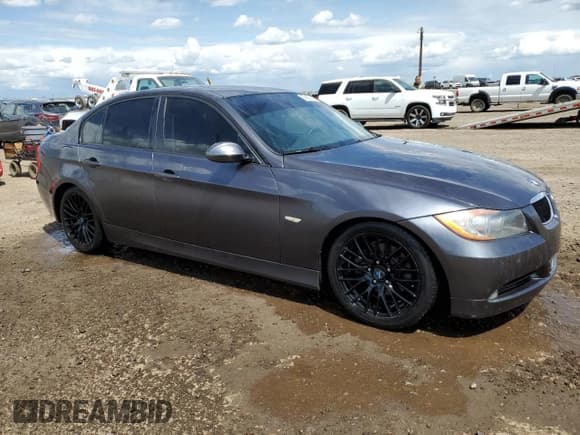 ✅ 2007 BMW 3 Series 328i • VIN: WBAVA33547KX75862 • Lot: 59608905. Listed on Copart with 271,507 mi. Free auction sales archive from the USA and detailed vehicle history report at DreamBid. Image 4.