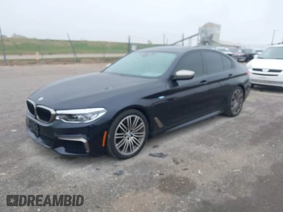 ✅ 2019 BMW 5 Series M550i xDrive • VIN: WBAJB9C52KB288263 • Lot: 43550484. Listed on IAAI with 74,499 mi. Free auction sales archive from the USA and detailed vehicle history report at DreamBid. Image 2.