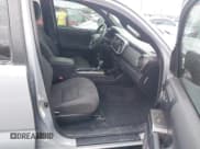 ✅ 2019 Toyota Tacoma SR • VIN: 5TFCZ5AN5KX175820 • Lot: 42249185. Listed on IAAI with 85,511 mi. Free auction sales archive from the USA and detailed vehicle history report at DreamBid. Image 5.