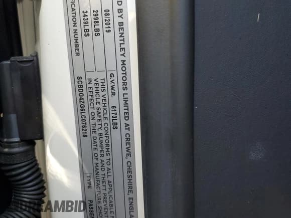 ✅ 2020 Bentley Continental GT GT V8 • VIN: SCBDG4ZG6LC076218 • Lot: 62664372. Wystawiony na Copart z przebiegiem Nie podano. Bezpłatny archiwum sprzedaży aukcyjnych z USA i szczegółowy raport historii pojazdu na DreamBid. Zdjęcie 10.