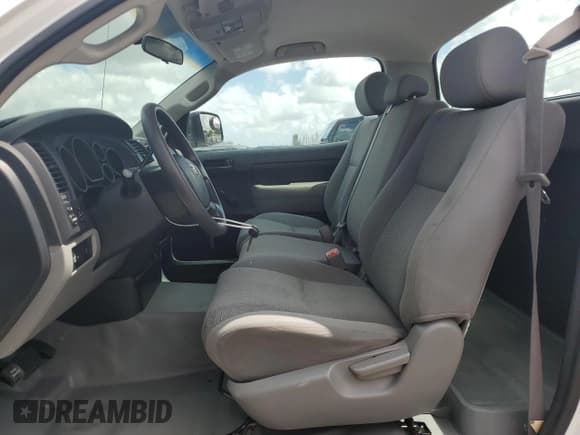 ✅ 2009 Toyota Tundra • VIN: 5TFLU52149X019322 • Lot: 65157765. Listed on Copart with 203,447 mi. Free auction sales archive from the USA and detailed vehicle history report at DreamBid. Image 7.