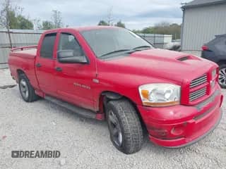 2006 Dodge 1500 SLT z VIN 1D7HU18226S529732, wystawiony jako IAAI lot #43381054 z przebiegiem 127 255 mil mil oraz . Historia ofert i sprzedaży dostępna na DreamBid. Obrazek 1.