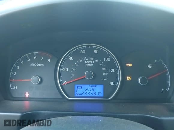 ✅ 2010 Hyundai Elantra GLS • VIN: KMHDU4AD6AU139036 • Lot: 43636824. Listed on IAAI with 233,591 mi. Free auction sales archive from the USA and detailed vehicle history report at DreamBid. Image 7.