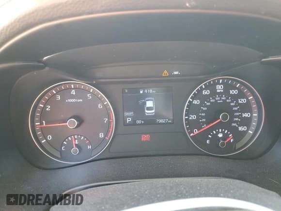 ✅ 2019 Kia Forte LXS • VIN: 3KPF24AD2KE071272 • Lot: 92781855. Wystawiony na Copart z przebiegiem 79 827 mil. Bezpłatny archiwum sprzedaży aukcyjnych z USA i szczegółowy raport historii pojazdu na DreamBid. Zdjęcie 9.