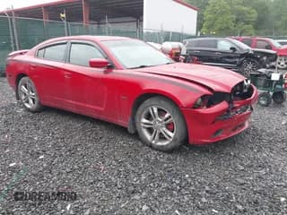 ✅ 2013 Dodge Charger RT Max • VIN: 2C3CDXDT9DH555825 • Lot: 42371793. Listed on IAAI with 133,517 mi. Free auction sales archive from the USA and detailed vehicle history report at DreamBid. Image 1.