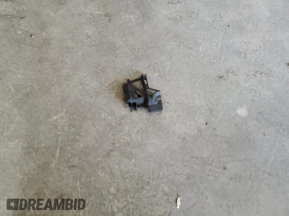 ✅ 2007 Volkswagen Jetta 2.5 • VIN: 3VWRF71K17M050408 • Лот: 52775375. Опубликован ранее на Copart с пробегом 239 493 миль. Бесплатный доступ к архиву аукционных продаж из США и подробный отчёт об истории автомобиля на DreamBid. Изображение 12.