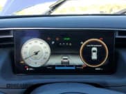 ✅ 2022 Hyundai Tucson SEL • VIN: 5NMJCCAE9NH130194 • Lot: 82527995. Listed on Copart with 34,221 mi. Free auction sales archive from the USA and detailed vehicle history report at DreamBid. Image 9.