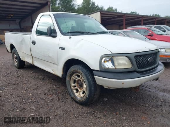 ✅ 2000 Ford F-150 XL • VIN: 1FTZF1720YNA88971 • Lot: 43840288. Wystawiony na IAAI z przebiegiem 249 903 mil. Bezpłatny archiwum sprzedaży aukcyjnych z USA i szczegółowy raport historii pojazdu na DreamBid. Zdjęcie 1.
