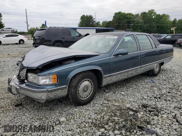 ✅ 1995 Cadillac Fleetwood • VIN: 1G6DW52P0SR714333 • Лот: 55452654. Опубликован ранее на Copart с пробегом 112 198 миль. Бесплатный доступ к архиву аукционных продаж из США и подробный отчёт об истории автомобиля на DreamBid. Изображение 1.