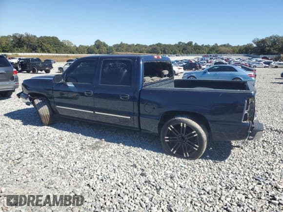 ✅ 2006 Chevrolet Silverado 1500 LT1 • VIN: 2GCEC13T061208997 • Lot: 87064085. Listed on Copart with 235,831 mi. Free auction sales archive from the USA and detailed vehicle history report at DreamBid. Image 2.