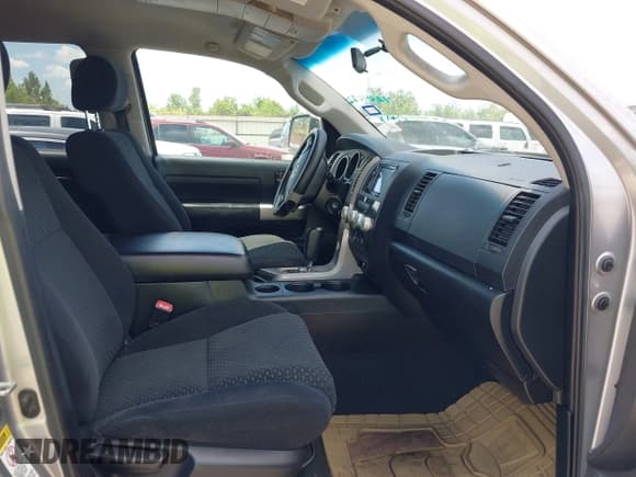 ✅ 2010 Toyota Tundra • VIN: 5TFEY5F1XAX085787 • Lot: 42240223. Wystawiony na IAAI z przebiegiem 148 615 mil. Bezpłatny archiwum sprzedaży aukcyjnych z USA i szczegółowy raport historii pojazdu na DreamBid. Zdjęcie 5.