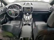 ✅ 2015 Porsche Cayenne Diesel • VIN: WP1AF2A20FLA31401 • Lot: 96367755. Listed on Copart with 106,597 mi. Free auction sales archive from the USA and detailed vehicle history report at DreamBid. Image 8.