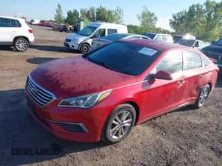 ✅ 2017 Hyundai Sonata SE • VIN: 5NPE24AF5HH596070 • Lot: 43070584. Listed on IAAI with 140,518 mi. Free auction sales archive from the USA and detailed vehicle history report at DreamBid. Image 2.
