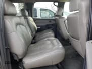 ✅ 2002 Chevrolet Suburban LT • VIN: 1GNFK16Z42J185836 • Лот: 42162685. Опубликован ранее на Copart с пробегом Не указан. Бесплатный доступ к архиву аукционных продаж из США и подробный отчёт об истории автомобиля на DreamBid. Изображение 11.