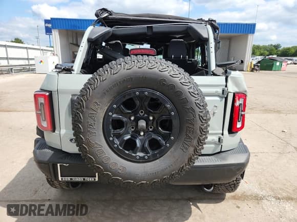 ✅ 2022 Ford Bronco • VIN: 1FMEE5DP6NLB64270 • Lot: 70008805. Listed on Copart with 26,658 mi. Free auction sales archive from the USA and detailed vehicle history report at DreamBid. Image 6.