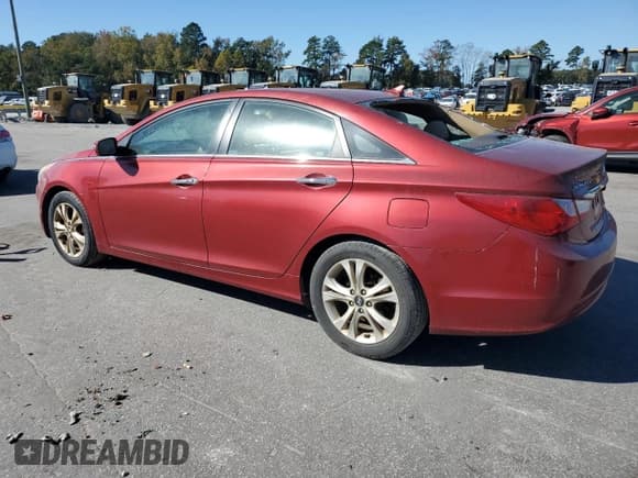 ✅ 2011 Hyundai Sonata Limited • VIN: 5NPEC4AC6BH166025 • Lot: 87272535. Listed on Copart with 113,057 mi. Free auction sales archive from the USA and detailed vehicle history report at DreamBid. Image 2.