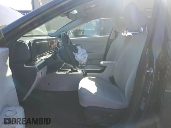 2024 Hyundai Kona SEL with VIN KM8HB3AB3RU118219, listed as a Copart auction lot 88702215 with 39,423 mi miles and Non repairable. Bid and sale history available at DreamBid. Image 7.