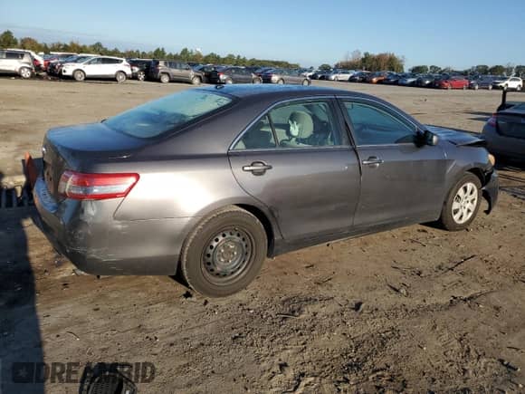 2011 Toyota Camry LE with VIN 4T4BF3EK0BR217080, listed as a Copart auction lot 82397425 with 195,225 mi miles and Salvage title. Bid and sale history available at DreamBid. Image 3.