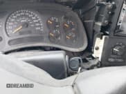 ✅ 2004 Chevrolet Silverado 1500 • VIN: 2GCEK19T041260637 • Lot: 41587738. Wystawiony na IAAI z przebiegiem 153 022 mil. Bezpłatny archiwum sprzedaży aukcyjnych z USA i szczegółowy raport historii pojazdu na DreamBid. Zdjęcie 11.