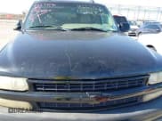 ✅ 2003 Chevrolet Suburban Z71 • VIN: 3GNFK16Z73G327275 • Lot: 42271570. Wystawiony na IAAI z przebiegiem 290 385 mil. Bezpłatny archiwum sprzedaży aukcyjnych z USA i szczegółowy raport historii pojazdu na DreamBid. Zdjęcie 6.