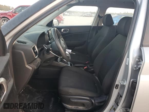 ✅ 2021 Hyundai Venue SE • VIN: KMHRB8A30MU099227 • Lot: 77650044. Listed on Copart with 101,818 mi. Free auction sales archive from the USA and detailed vehicle history report at DreamBid. Image 7.