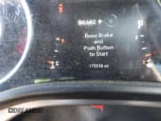 ✅ 2016 Dodge Challenger R/T Plus Shaker • VIN: 2C3CDZBT9GH125327 • Lot: 43581933. Wystawiony na IAAI z przebiegiem 175 518 mil. Bezpłatny archiwum sprzedaży aukcyjnych z USA i szczegółowy raport historii pojazdu na DreamBid. Zdjęcie 15.