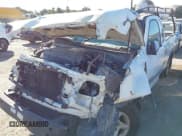 ✅ 2006 Toyota Tundra SR5 • VIN: 5TBRU34176S460562 • Lot: 43237897. Wystawiony na IAAI z przebiegiem Nie podano. Bezpłatny archiwum sprzedaży aukcyjnych z USA i szczegółowy raport historii pojazdu na DreamBid. Zdjęcie 6.