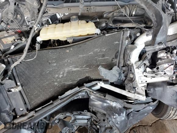 ✅ 2021 Ford F-150 XL • VIN: 1FTMF1CB9MKF05144 • Лот: 87303175. Опубликован ранее на Copart с пробегом 118 377 миль. Бесплатный доступ к архиву аукционных продаж из США и подробный отчёт об истории автомобиля на DreamBid. Изображение 11.