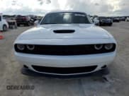 ✅ 2019 Dodge Challenger R/T • VIN: 2C3CDZBT5KH708793 • Lot: 69620894. Wystawiony na Copart z przebiegiem 37 271 mil. Bezpłatny archiwum sprzedaży aukcyjnych z USA i szczegółowy raport historii pojazdu na DreamBid. Zdjęcie 5.
