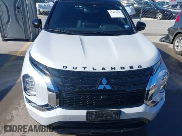 2023 Mitsubishi Outlander SEL с VIN JA4J3VA89PZ010619, выставлен на аукционе IAAI как лот 41414276 с пробегом 23 016 миль миль и . История ставок и продаж доступна на DreamBid. Изображение 12.
