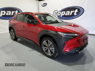 ✅ 2023 Subaru Solterra Premium • VIN: JTMABABAXPA024028 • Lot: 73780443. Wystawiony na Copart z przebiegiem 4 074 mil. Bezpłatny archiwum sprzedaży aukcyjnych z USA i szczegółowy raport historii pojazdu na DreamBid. Zdjęcie 4.