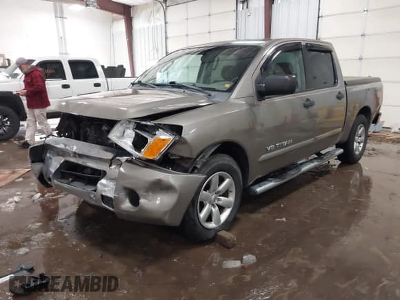 ✅ 2008 Nissan Titan SE • VIN: 1N6BA07D68N309059 • Lot: 41276944. Listed on IAAI with 135,451 mi. Free auction sales archive from the USA and detailed vehicle history report at DreamBid. Image 2.