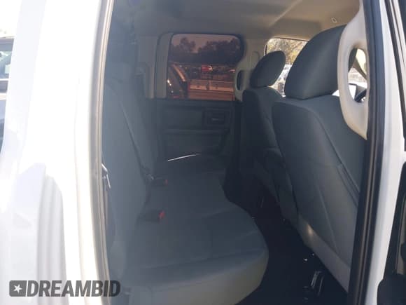 ✅ 2018 Ram 1500 Tradesman • VIN: 1C6RR6FT8JS149433 • Lot: 42332005. Listed on IAAI with 68,531 mi. Free auction sales archive from the USA and detailed vehicle history report at DreamBid. Image 8.