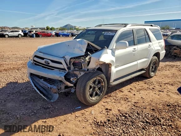 ✅ 2006 Toyota 4Runner Limited • VIN: JTEZT17R160026622 • Lot: 95258725. Listed on Copart with 206,018 mi. Free auction sales archive from the USA and detailed vehicle history report at DreamBid. Image 1.