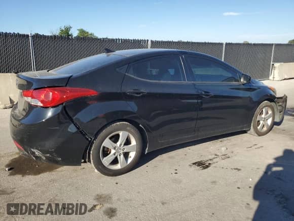 2013 Hyundai Elantra GLS с VIN 5NPDH4AE6DH252615, выставлен на аукционе Copart как лот 89696095 с пробегом 173 884 миль миль и Списание • Salvage title. История ставок и продаж доступна на DreamBid. Изображение 3.