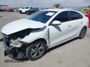 ✅ 2021 Kia Forte LXS • VIN: 3KPF24ADXME348303 • Лот: 42082884. Опубликован ранее на IAAI с пробегом 102 754 миль. Бесплатный доступ к архиву аукционных продаж из США и подробный отчёт об истории автомобиля на DreamBid. Изображение 2.