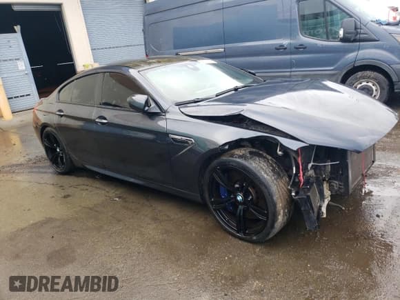✅ 2015 BMW M6 • VIN: WBS6C9C5XFD467854 • Lot: 86177724. Wystawiony na Copart z przebiegiem 55 789 mil. Bezpłatny archiwum sprzedaży aukcyjnych z USA i szczegółowy raport historii pojazdu na DreamBid. Zdjęcie 4.