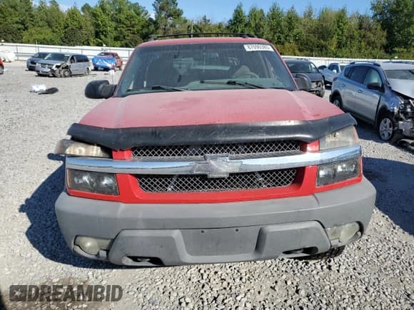 ✅ 2002 Chevrolet Avalanche • VIN: 3GNEC13T52G305718 • Lot: 87090385. Listed on Copart with 216,900 mi. Free auction sales archive from the USA and detailed vehicle history report at DreamBid. Image 5.