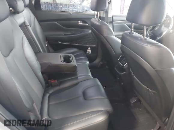 ✅ 2020 Hyundai Santa Fe Limited • VIN: 5NMS5CAA1LH200330 • Лот: 42630133. Опубликован ранее на IAAI с пробегом 90 016 миль. Бесплатный доступ к архиву аукционных продаж из США и подробный отчёт об истории автомобиля на DreamBid. Изображение 8.