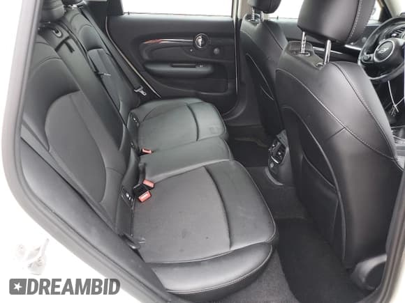 ✅ 2017 MINI Clubman Cooper S • VIN: WMWLU5C56H2E81586 • Lot: 85728255. Listed on Copart with 62,360 mi. Free auction sales archive from the USA and detailed vehicle history report at DreamBid. Image 10.