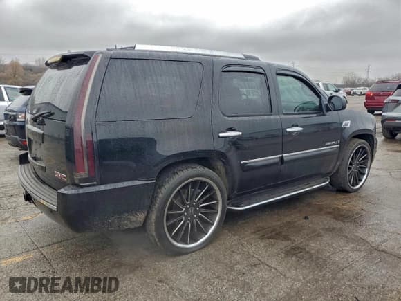 ✅ 2007 GMC Yukon Denali • VIN: 1GKFK63897J148035 • Lot: 94592295. Wystawiony na Copart z przebiegiem 207 657 mil. Bezpłatny archiwum sprzedaży aukcyjnych z USA i szczegółowy raport historii pojazdu na DreamBid. Zdjęcie 3.